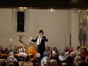 Flötentöne und Maibowle zum Jubiläum