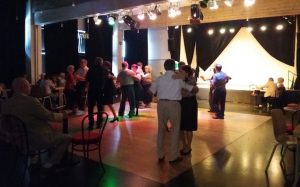 Community 50+: Tanztee mit Talentshow