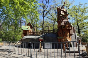 Berliner Zoo und Tierpark präsentieren Nachwuchs zur Wiedereröffnung